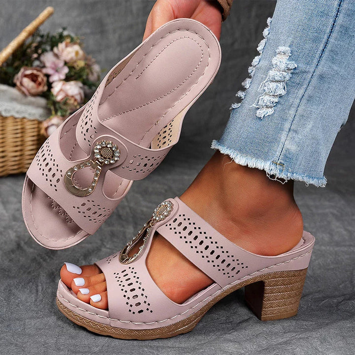 Maria – Refined Orthopedic Sandals
