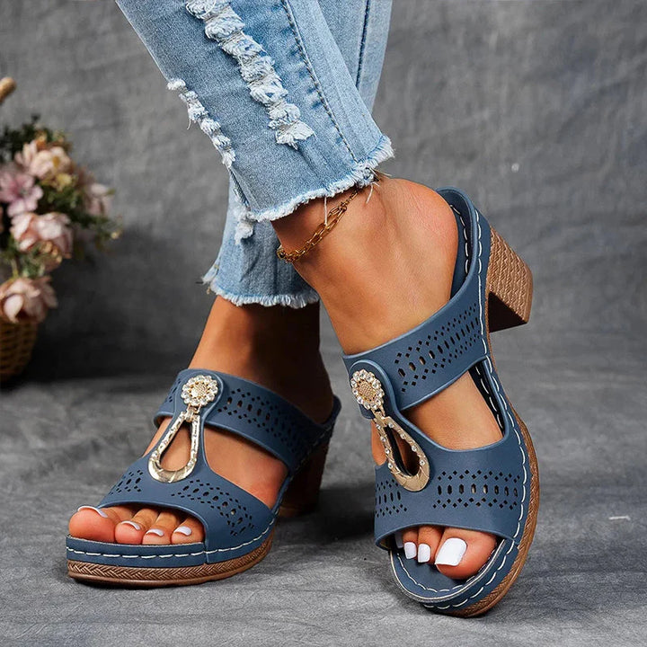 Maria – Refined Orthopedic Sandals