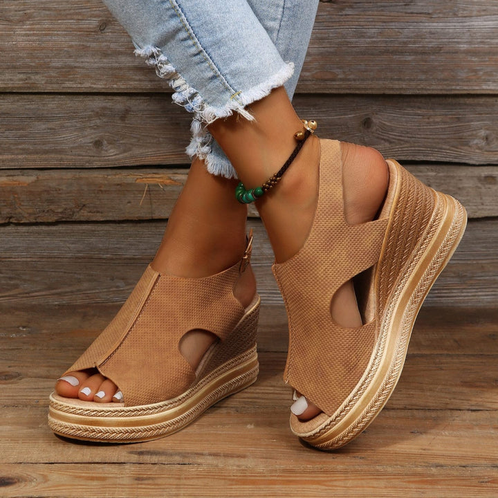 Agnes – Refined Orthopedic Sandals